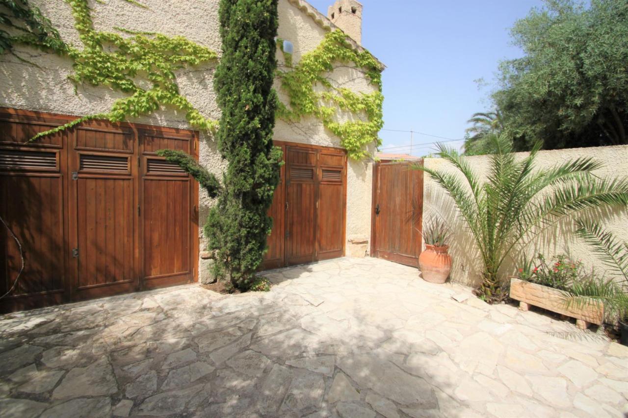 Hébergement de vacances Casaturis En Urb. La Font Sant Joan D´alacant Ch102 *